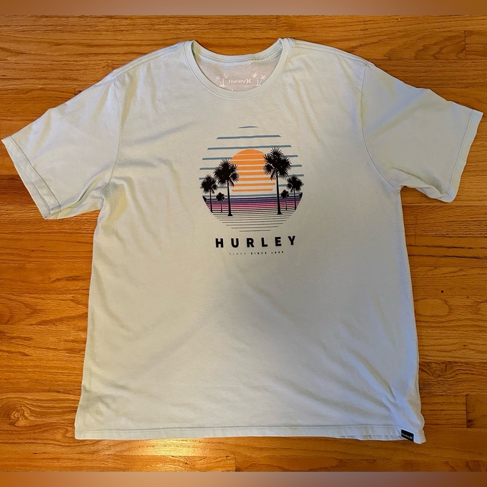 Men’s Hurley T-Shirt, Size XL